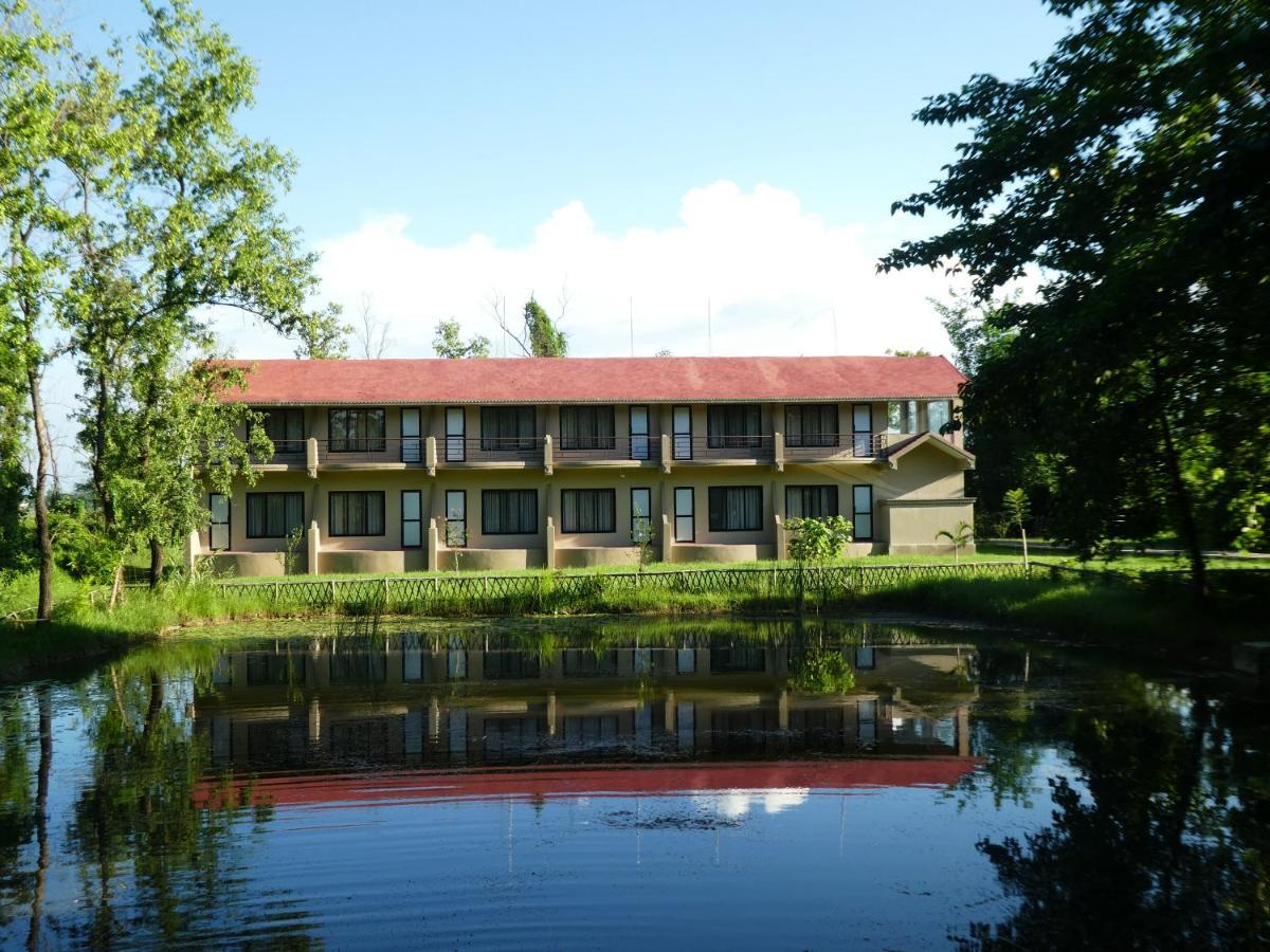 Lumbini Buddha Garden Resort Exterior foto